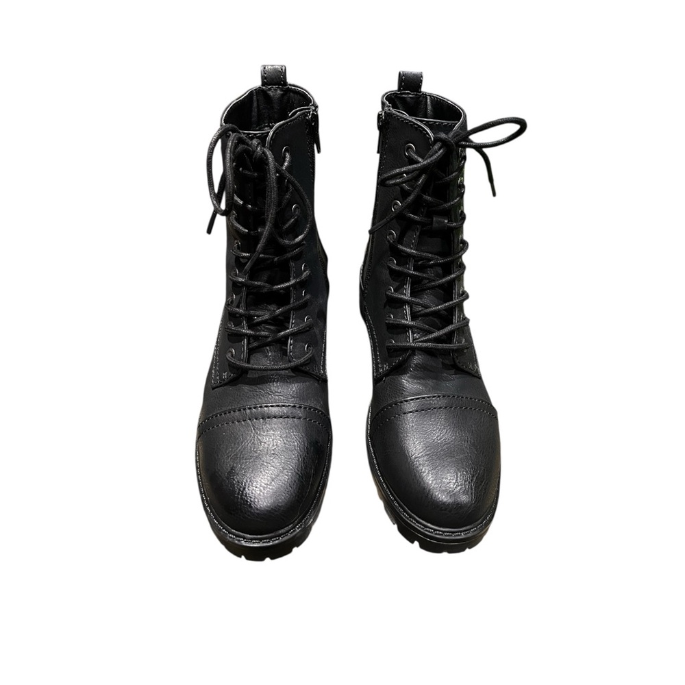 Universal Thread Black Combat Boots